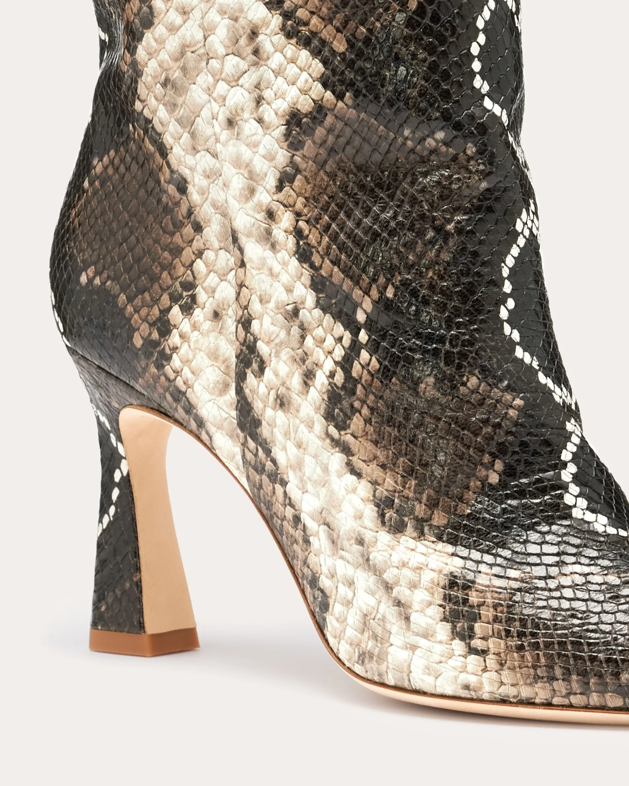 Online Queen Heeled Snake Boots Shoes