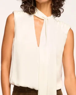 Sale Winnet V-Neck Sleeveless Top Tops